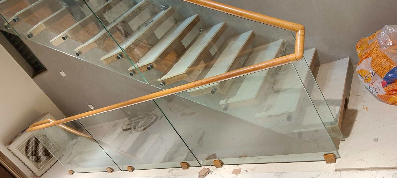 Aluminium Glass Reling Work