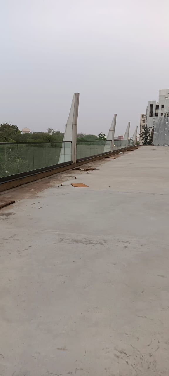 Aluminium Glass Reling Work