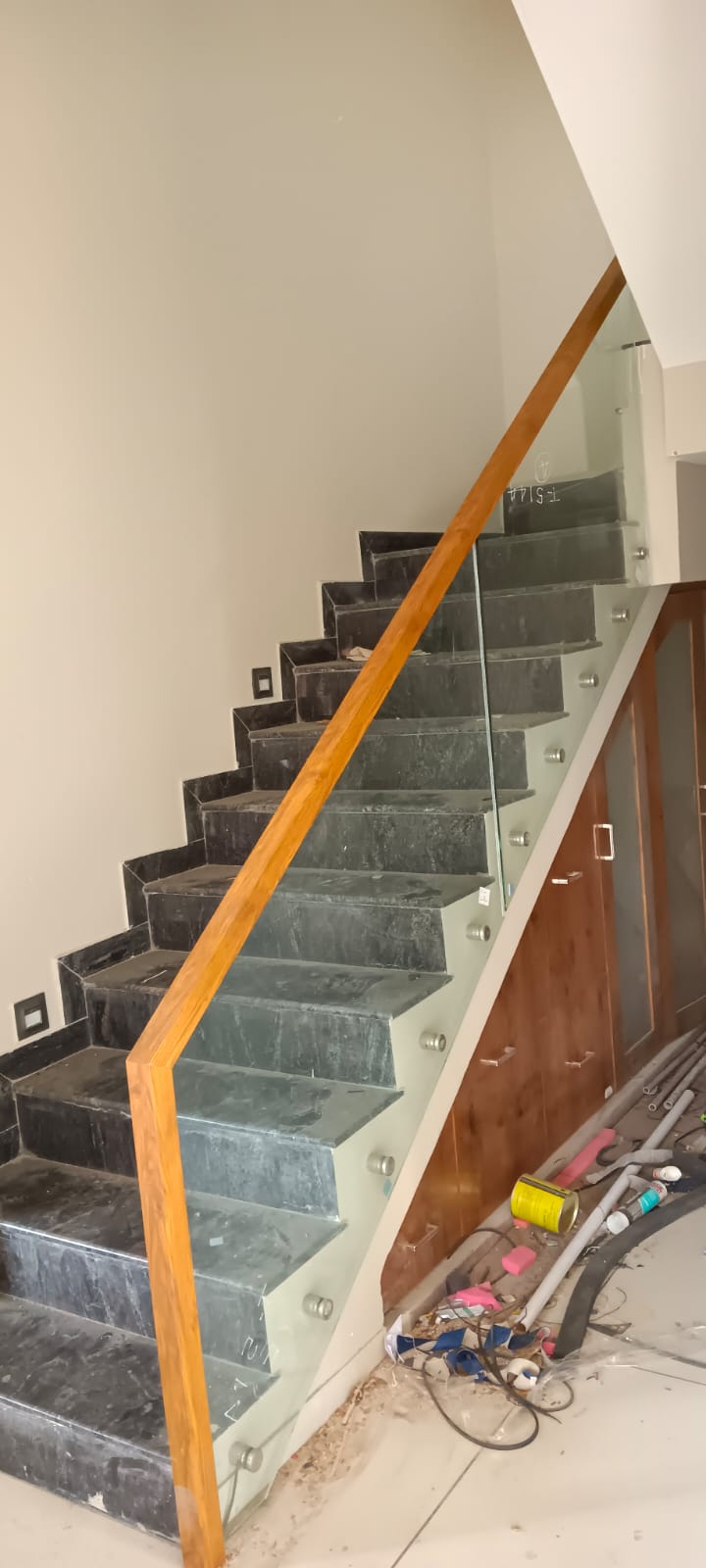 Aluminium Glass Reling Work