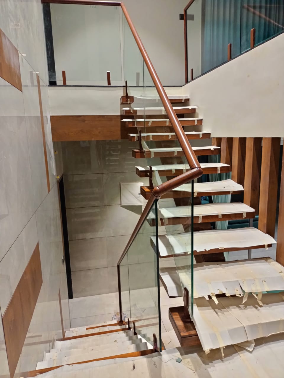 Aluminium Glass Reling Work