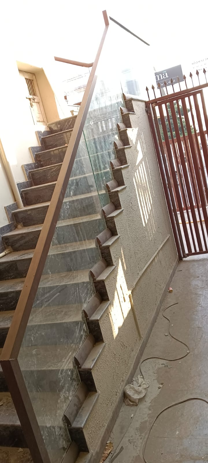 Aluminium Glass Reling Work