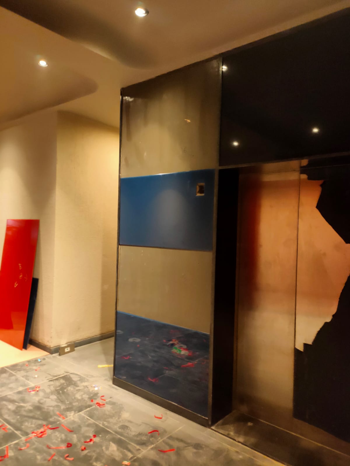 Glass Design & Backpainted Glass Work