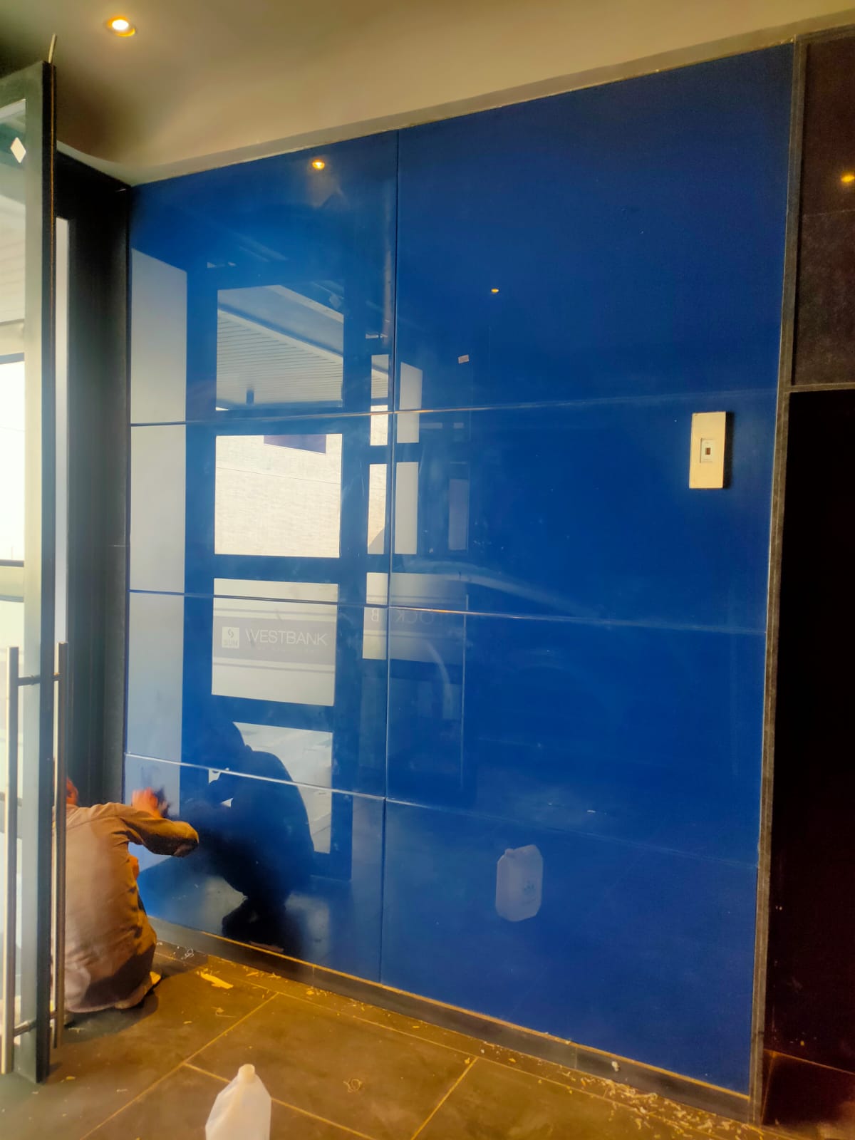 Glass Design & Backpainted Glass Work